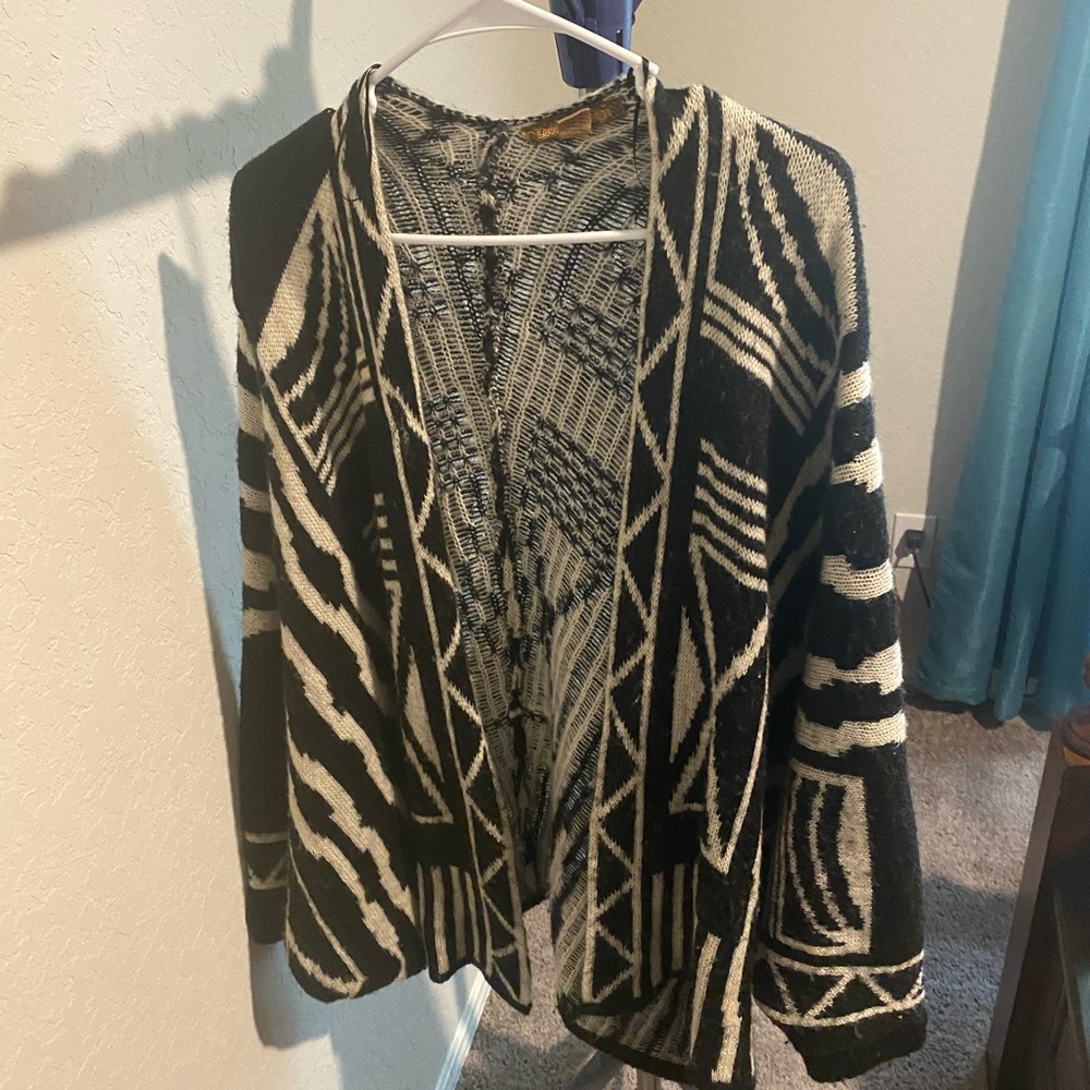 Sweater open in front
